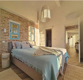 4 bedroom villa with pool and sea views, Kumbor, sleeps 8-10